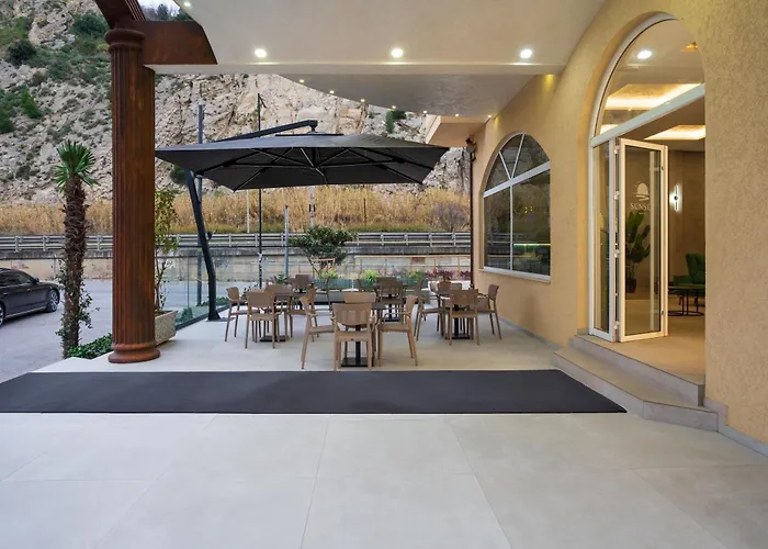 Hotell Sunset Polisi i Vogel